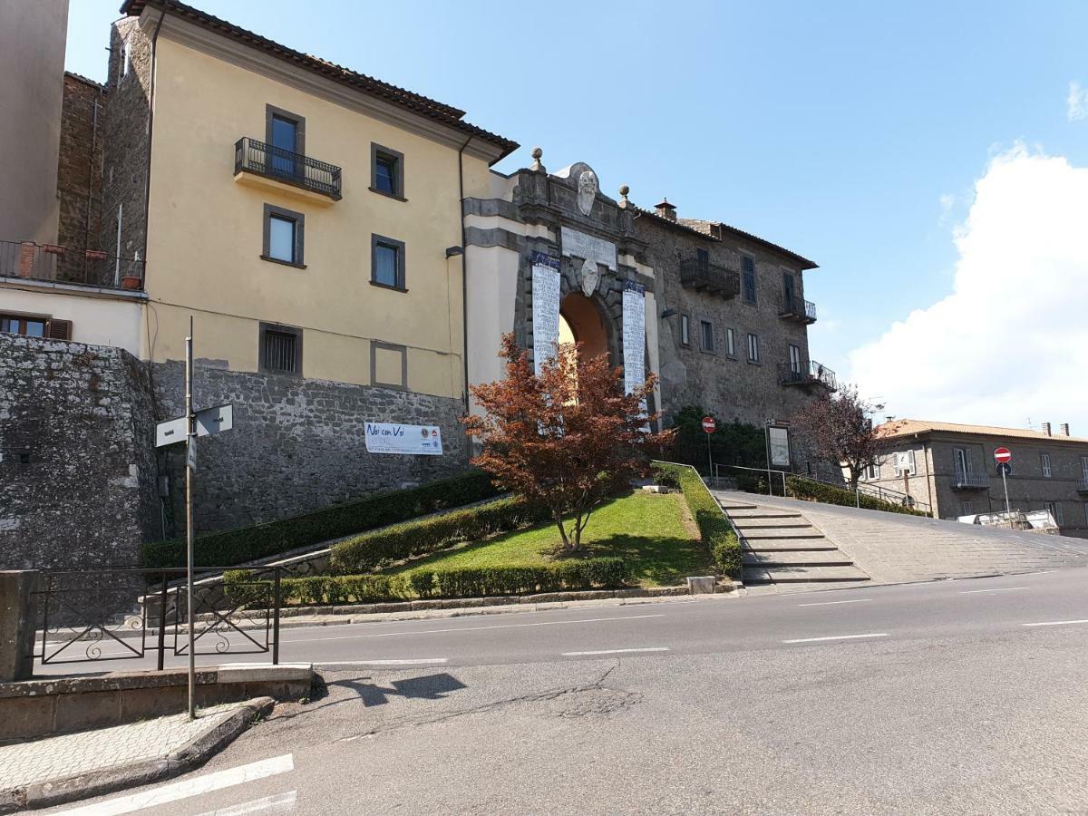 Апартаменты Palazzo Ricca Guarducci 2 Монтефьясконе Экстерьер фото